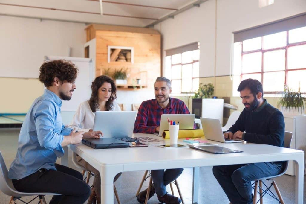 10 Consejos para triunfar al crear el nombre para una empresa