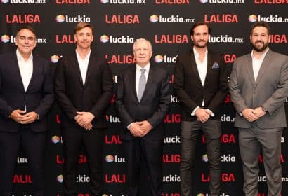 Luckia y LALIGA presentan con leyendas futbolísticas su patrocinio en México