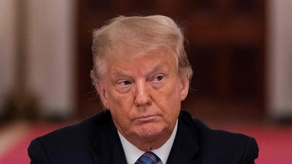 Donald Trump acusa a una empresa española de fraude electoral