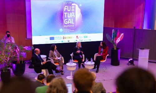 Mesa redonda en Futurgal Ourense