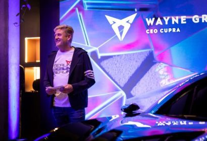 Wayne Griffiths inaugura el CUPRA Garage City de Berlín.