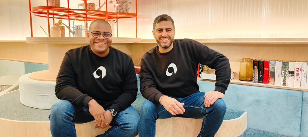 Jesus Javier Guevara Monjes CEO de Aura Pay y Sebastián Barrera COO de Aura Pay