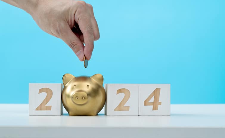 Reducción de los gastos y del ahorro en 2024