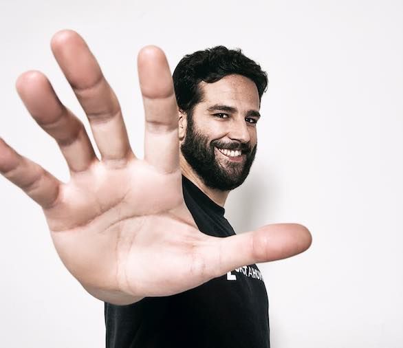 ¿Conoces a Alejandro Artacho? El emprendedor que ha puesto 'patas arriba' el negocio inmobiliario