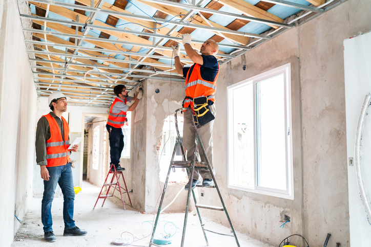 Autónomos trabajando en la construcción