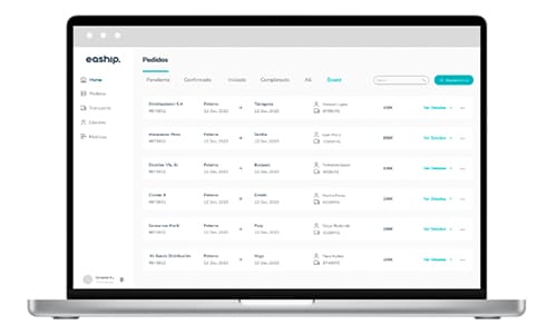 Eaship cubre todo el proceso logístico, desde la contratación hasta la entrega final.