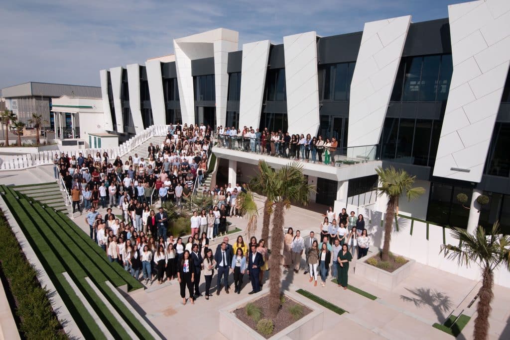EDUCA EDTECH Group acelera su expansión internacional con la IA como protagonista de su tecnología