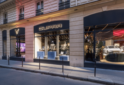 Escaparate del CUPRA City GArage París