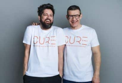 Simon Istolainen (izquierda) y Nicolas Wolikow, fundadores de Cure51, que ha levantado 15 millones de euros para luchar contra el cáncer