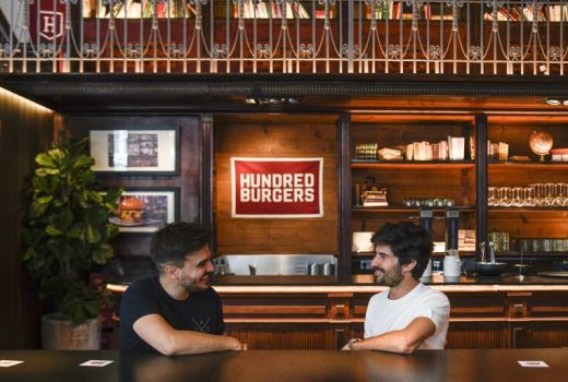 Hundred hamburgueseria
