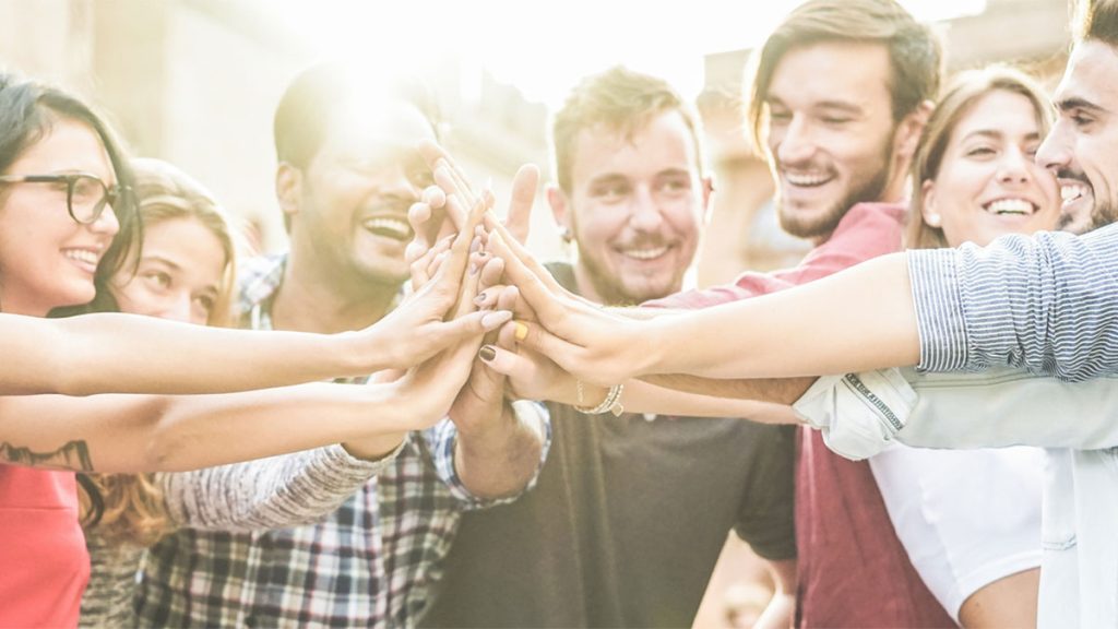 Premio Jóvenes máshumano: tu emprendimiento social puede ser uno de los ganadores
