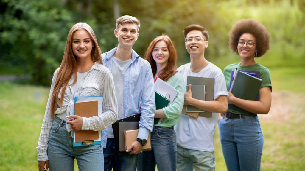 Nace ICEX Vives para facilitar talento joven a empresas españolas internacionalizadas