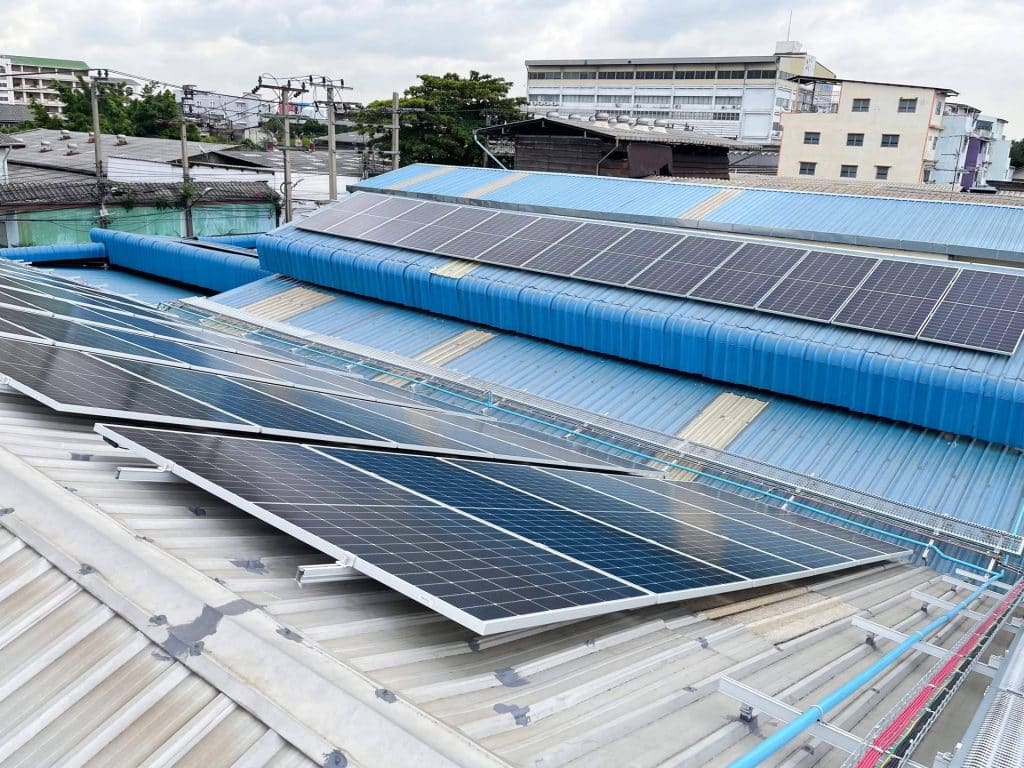 Instalación de placas solares en Córdoba, con los especialistas de Electroenergy