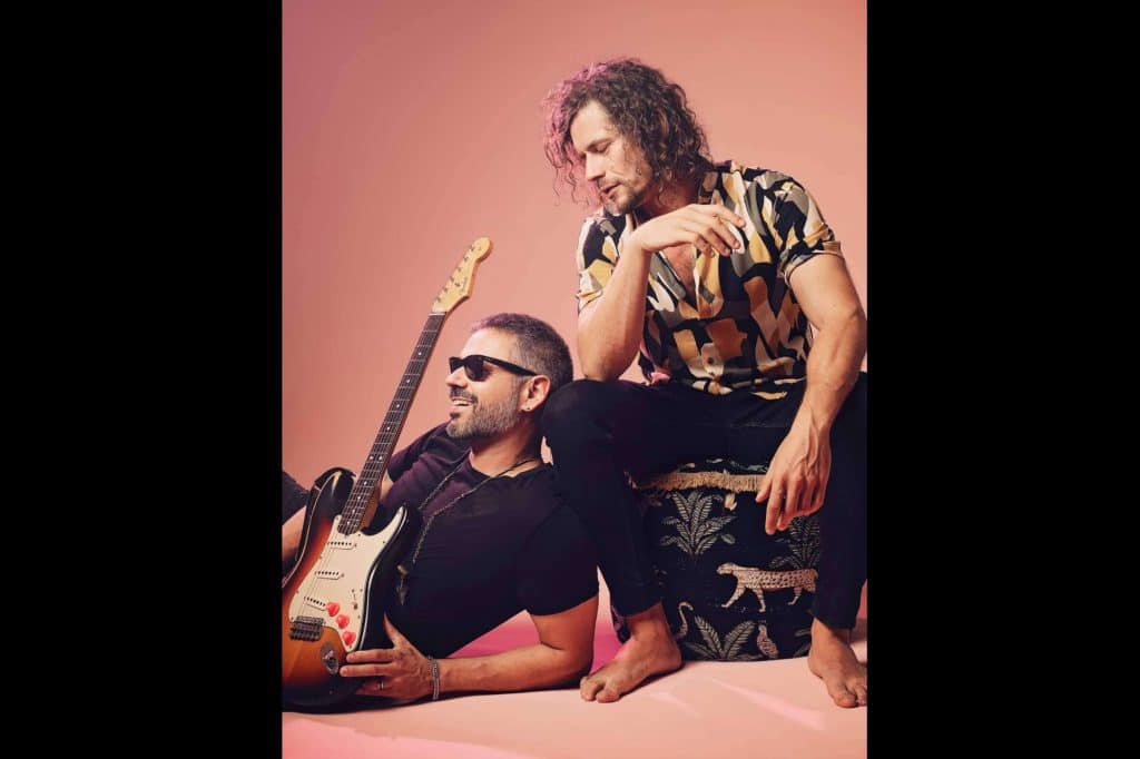 Pink Flamingos & The Cherry Lovers presenta Right Time RightPlace