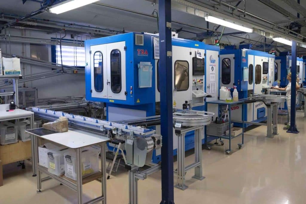¿Cómo se fabrica una lente progresiva en España con la tecnología más avanzada del mundo?