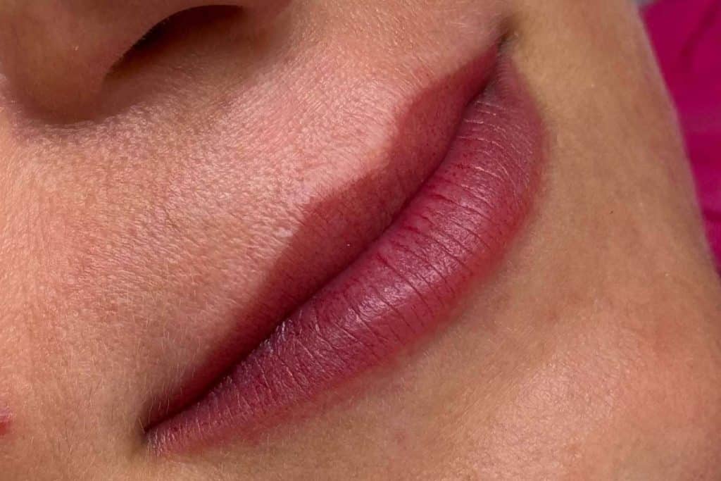 Micropigmentación labial, el tratamiento para mejorar la apariencia y volumen de los labios