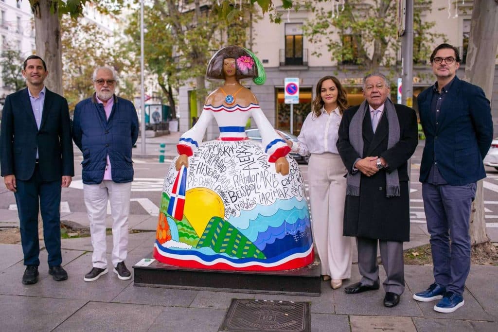 ‘Quisqueya La Bella’, la nueva menina dominicana que se exhibe en la exposición internacional Meninas Madrid Gallery