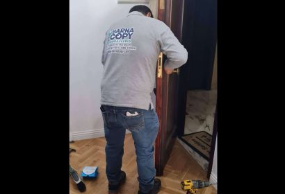 Barnacopy ofrece un servicio de apertura de puertas sin roturas en Barcelona con atención 24 horas