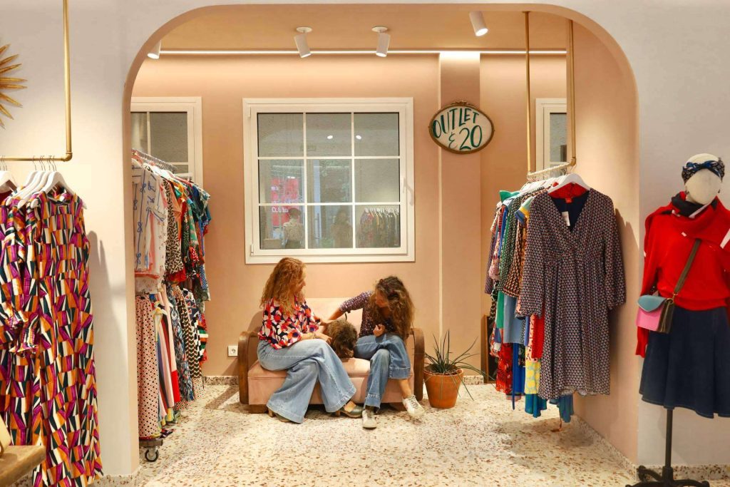 La marca española SMILE SHOW estrena nueva tienda; un universo de color y alegría en la Plaza de Olavide