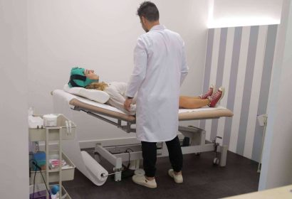 Evitar la caída del cabello en la quimioterapia es posible, pero pocos lo saben