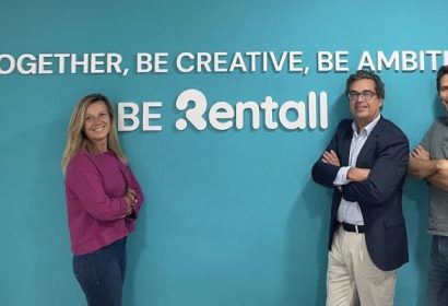 Marta Pérez, Francisco Carvajal y Bertrand Rigaud, cofundadores de la plataforma de renting Rentall Partners