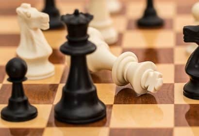 5 escenarios de riesgo para 2024, según EALDE