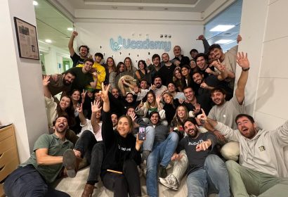 Ucademy anuncia un millón de euros en becas en su campaña de Navidad