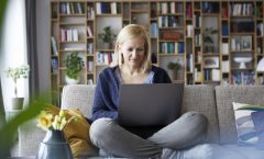 9 franquicias que puedes montar en casa desde ya y con poco dinero Franquicias asequibles y sin local