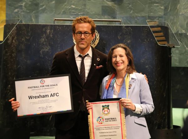 Ryan Reynolds. copropietario del Wrexham