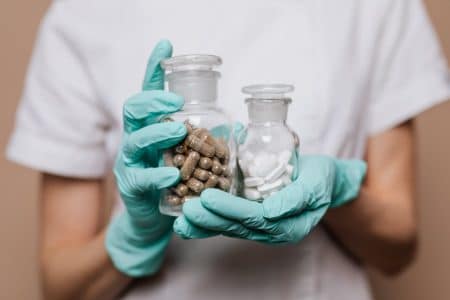 ¿Cuánto cuesta montar una farmacia? Requisitos y recomendaciones