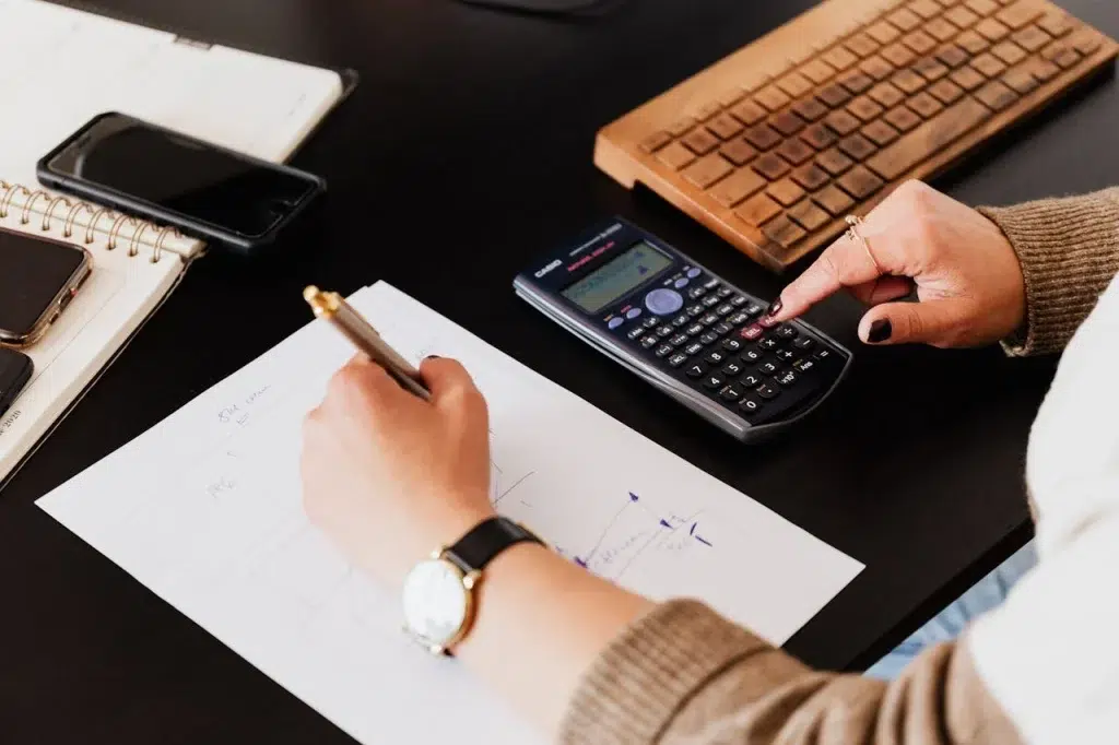 ¿Qué son las provisiones contables de una empresa? Tipos y ejemplos